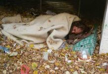 Добре дошли в България! Болен бездомник оставен от държавата да умре от студ на улицата