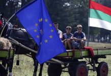 Въобще трябва ли ни ЕС? Младите хора бягат, а политиците стават още по-корумпирани
