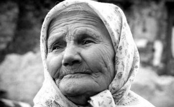 Разказ на една баба за живота по времето на социализма в България