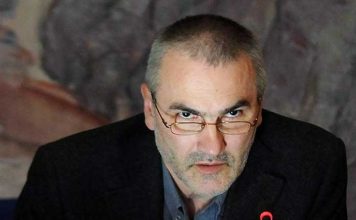 Иван Бакалов: Борисов е превърнал в заложник цялото общество