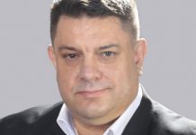 Атанас Зафиров: Борисов е най-слабият премиер по смъртност и ваксинации