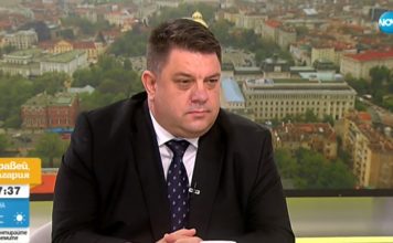 Зафиров, БСП: С поведението на ИТН Борисов ще се върне на бял кон в политиката при нови избори