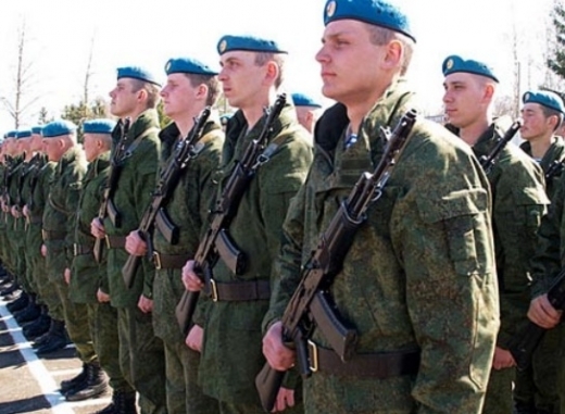 Русия вдига десантна крепост за "крилатата пехота" в Крим