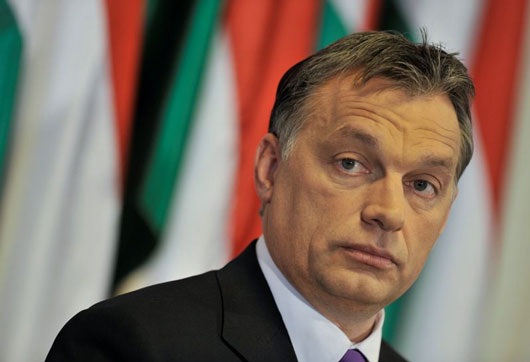 Виктор Орбан: Депортирайте милионите мигранти на изолиран остров