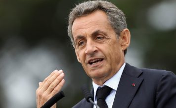 Саркози попиля Фон дер Лайен: На какво основание се смята за компетентна да доставя оръжие на Украйна?